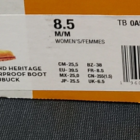 Women's Timberland 6" Premium Multicolor Paint-Splatter Boots - Picture 2 of 3